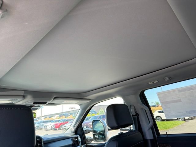 New 2026 Ford F250 Lariat w/ Tremor Off-Road Package AWD/4WD image 12