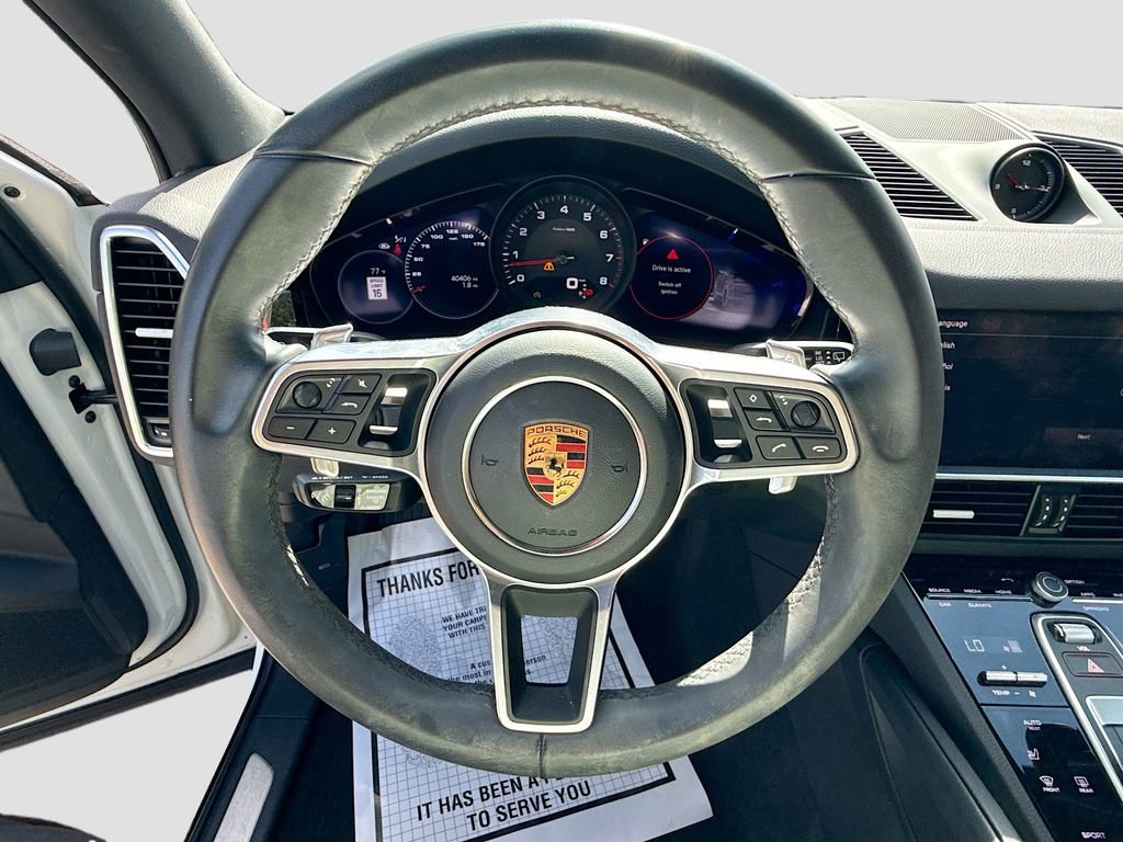 Used 2023 Porsche Cayenne image 12