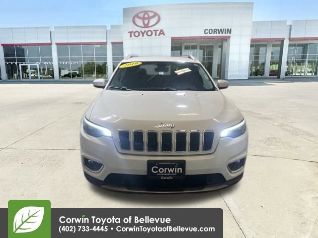 Used 2019 Jeep Cherokee Limited image 8