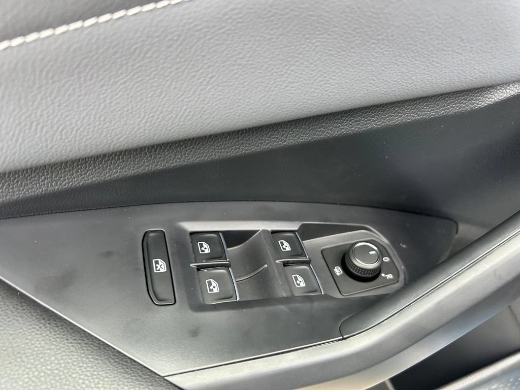 New 2026 Volkswagen Jetta SEL FWD image 41