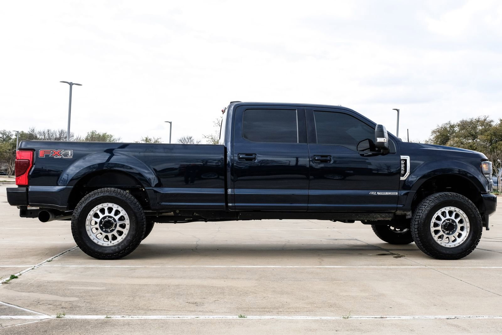 Used 2022 Ford F250 Lariat w/ Lariat Ultimate Package image 7