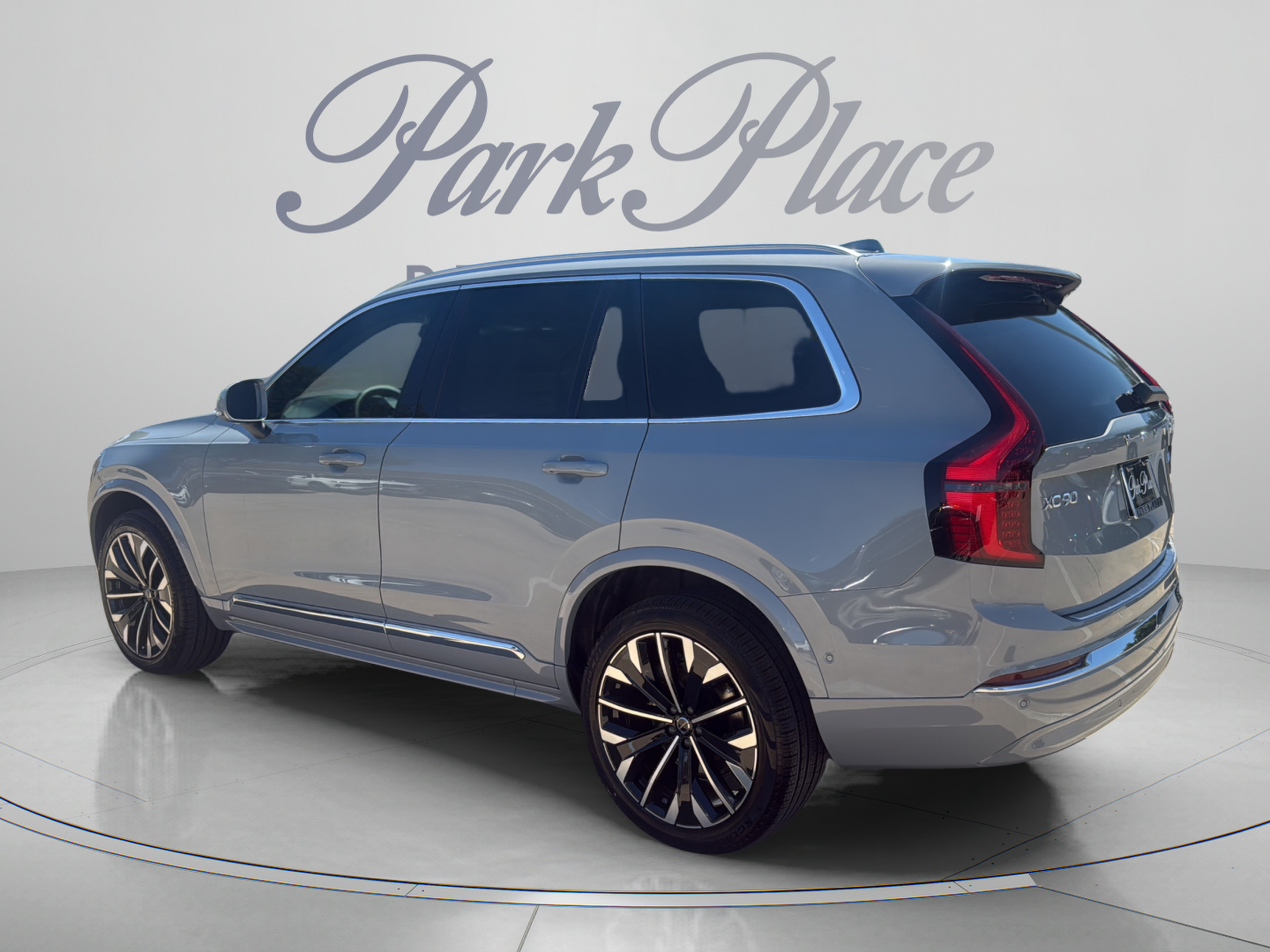 New 2027 Volvo XC90 B6 Ultra AWD/4WD image 3