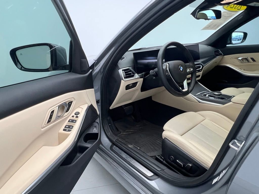 Certified 2024 BMW 330i Sedan w/ Premium Package image 22