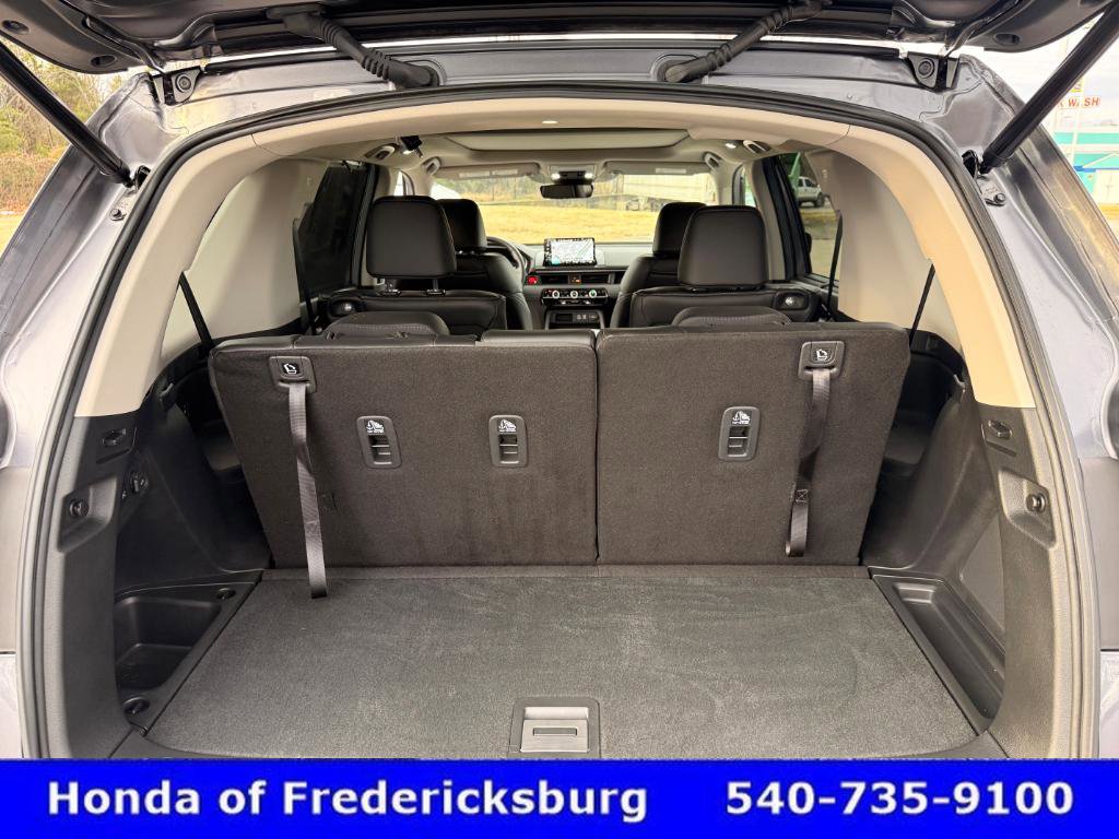 Certified 2025 Honda Pilot Elite image 23