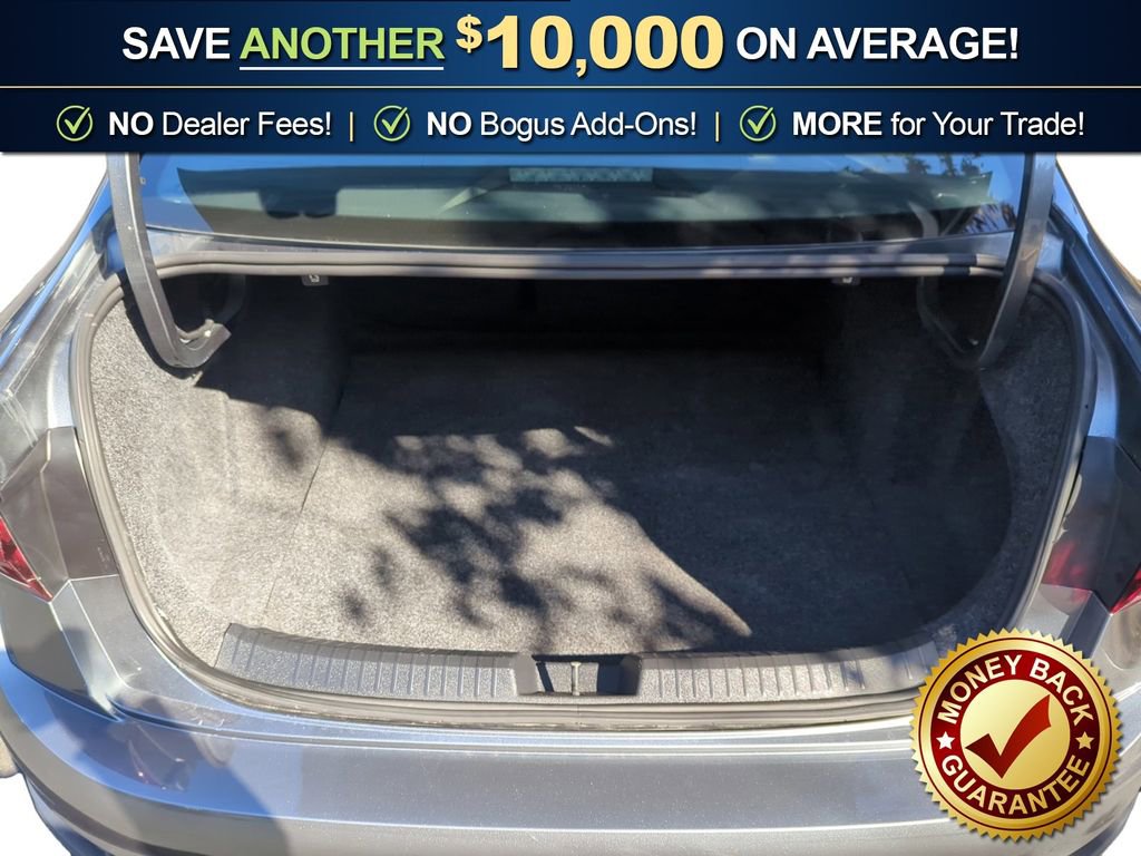 Used 2025 Volkswagen Jetta Sport image 23