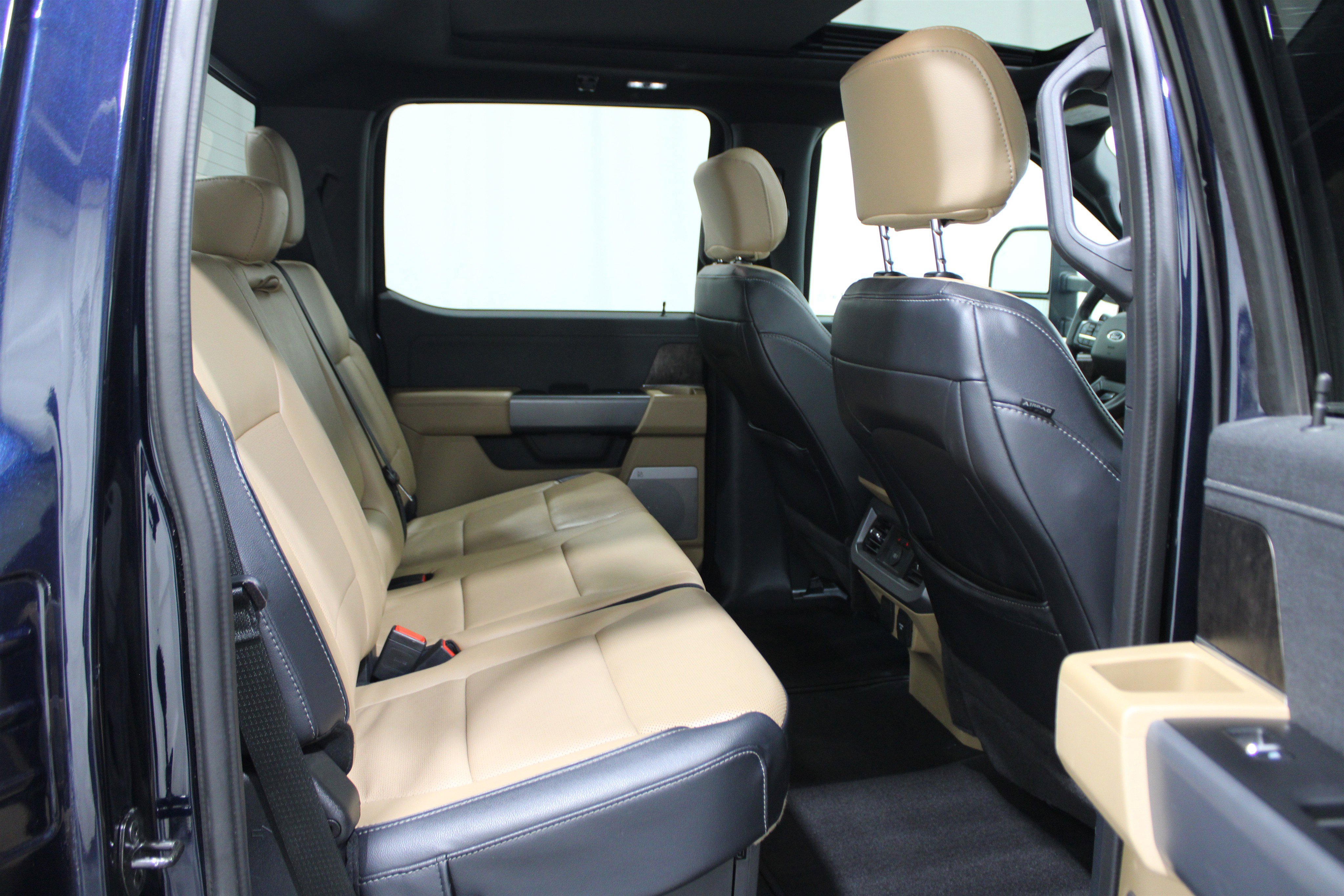 Used 2023 Ford F250 Lariat w/ Lariat Ultimate Package image 24