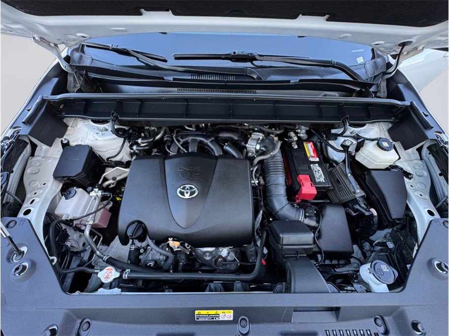 Used 2021 Toyota Highlander XSE image 9