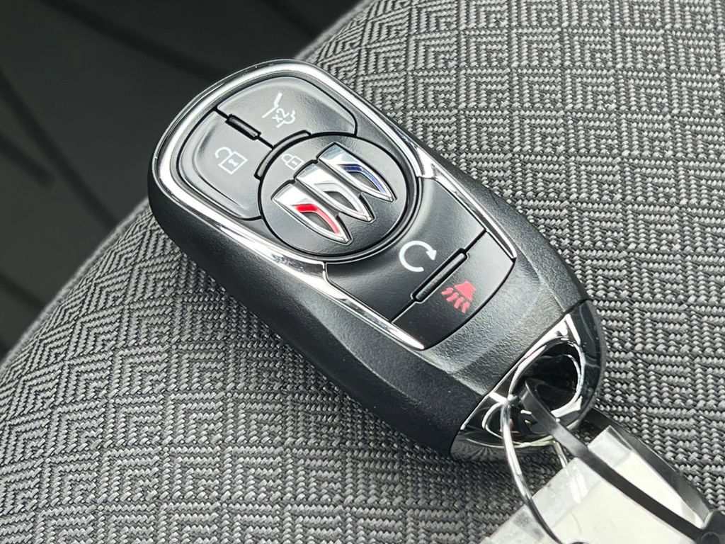 New 2026 Buick Encore GX Preferred w/ Comfort Package AWD/4WD image 28