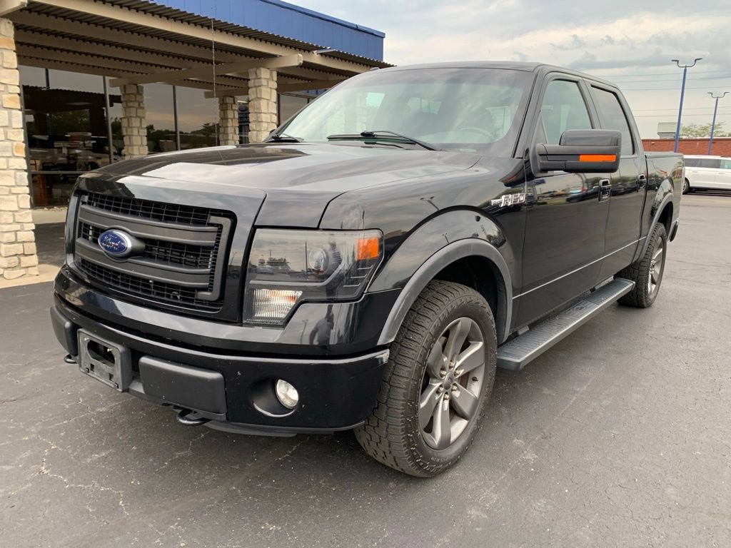 Used 2014 Ford F150 FX4 w/ Equipment Group 402A Luxury AWD/4WD image 8