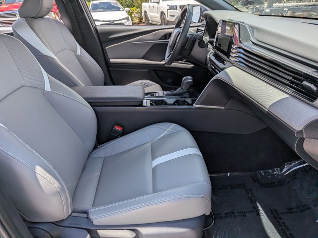 Used 2025 Toyota Camry SE FWD image 20