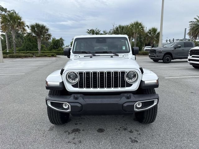 Used 2025 Jeep Wrangler Unlimited Sahara AWD/4WD image 8