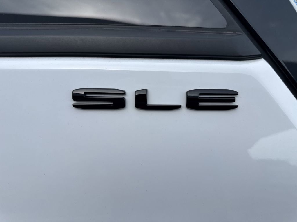 Certified 2022 GMC Terrain SLE w/ Driver Convenience Package image 29