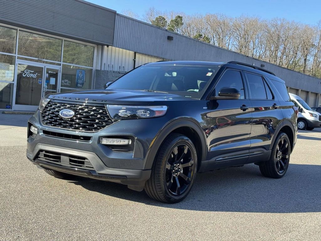 Certified 2023 Ford Explorer ST-Line w/ Class IV Trailer Tow Package image 24