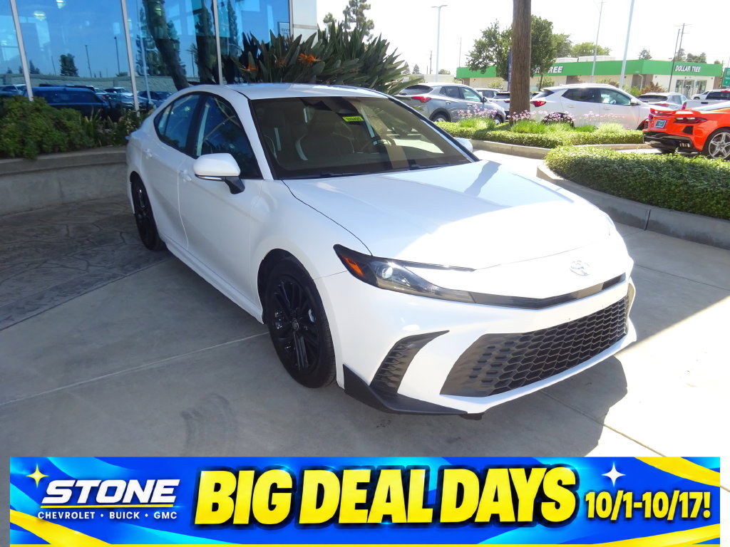 Used 2025 Toyota Camry SE