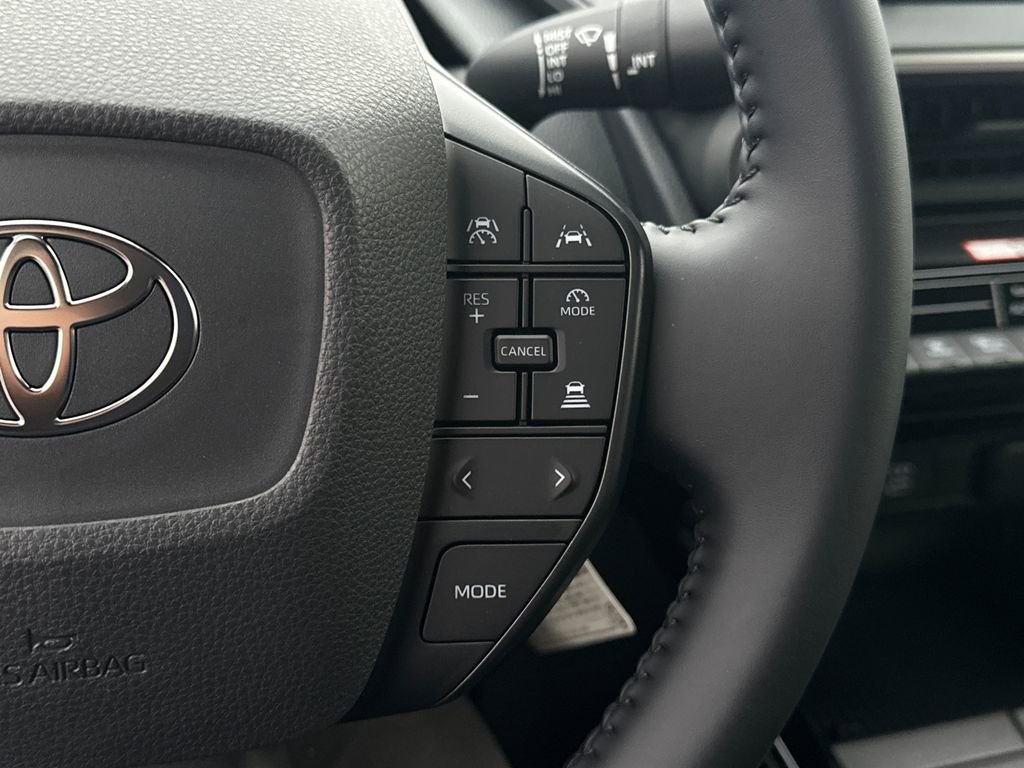 New 2026 Toyota Prius LE image 20