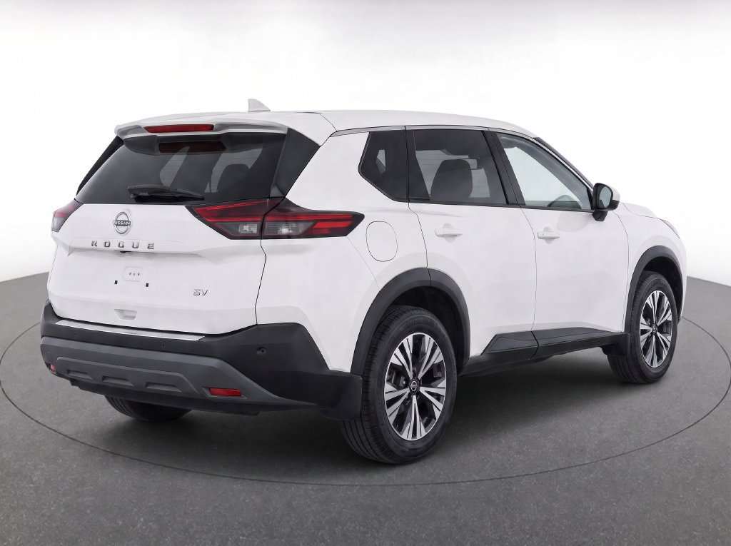Used 2023 Nissan Rogue SV FWD image 4