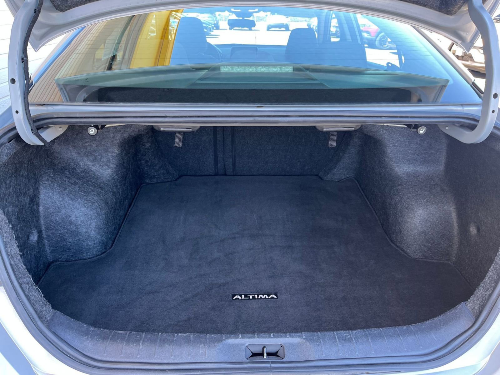 Used 2023 Nissan Altima 2.5 SV image 30