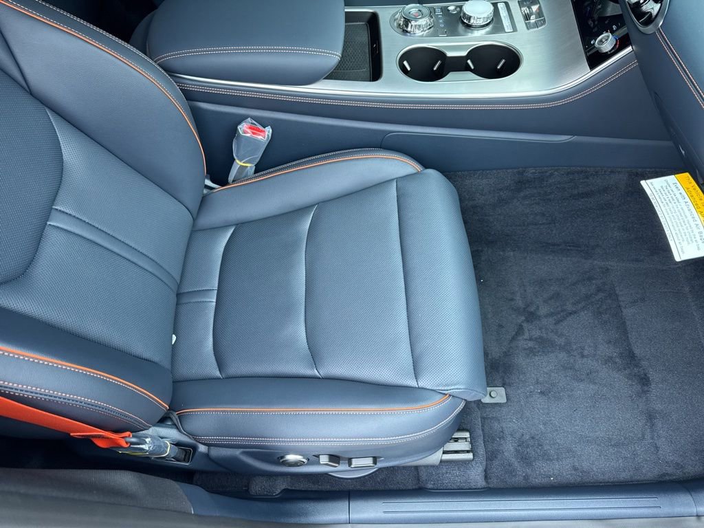 New 2026 Genesis GV70 3.5T Sport Advanced AWD/4WD image 13