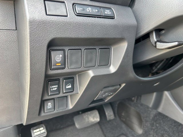 New 2027 Nissan Frontier S w/ Tow Package AWD/4WD image 22