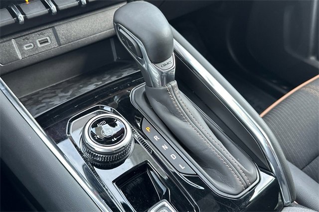 Used 2025 GMC Canyon AT4 image 19
