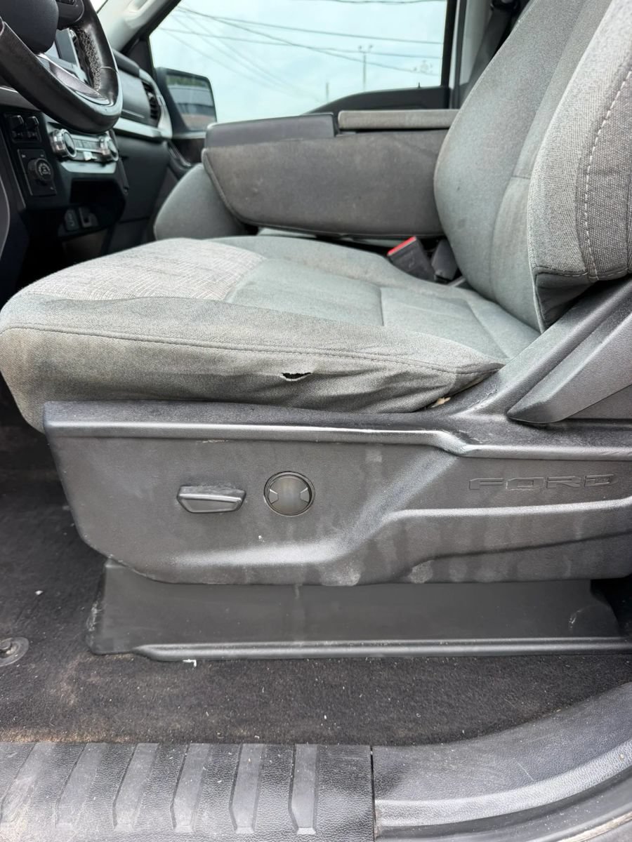 Used 2023 Ford F150 4x4 SuperCrew image 12