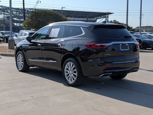 Used 2018 Buick Enclave Premium w/ Experience Buick Package FWD image 9