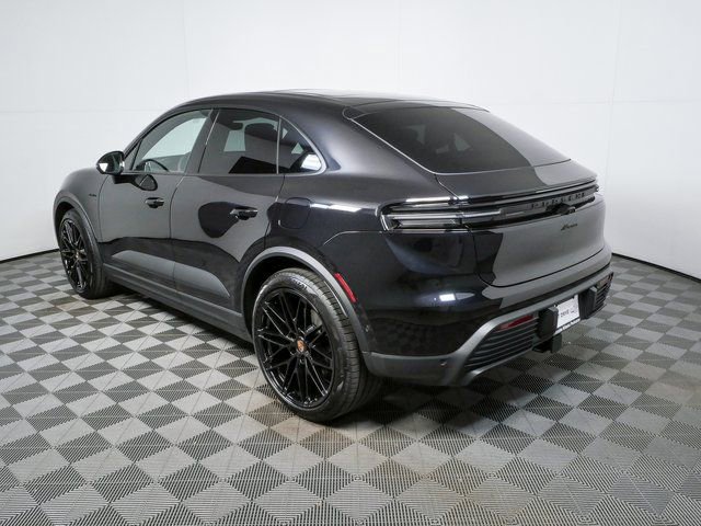 Certified 2025 Porsche Macan Electric RWD image 3