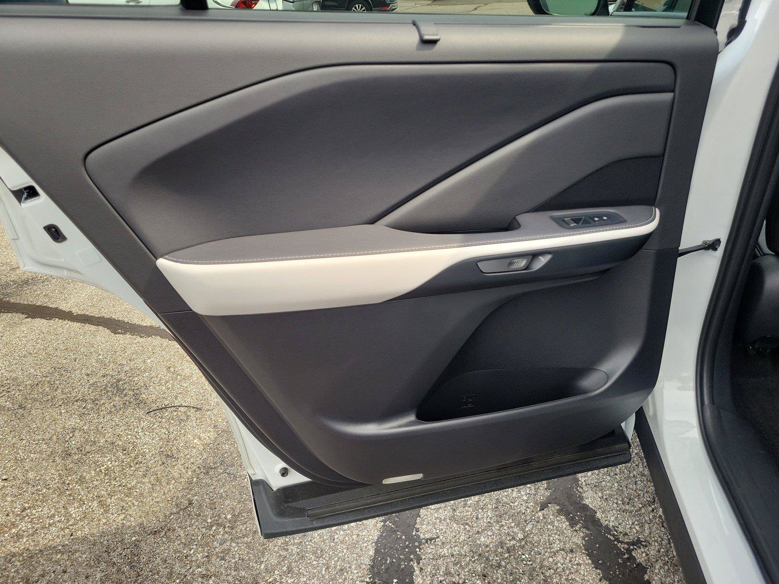 Used 2026 Lexus TX 500h AWD w/ Technology Package image 14