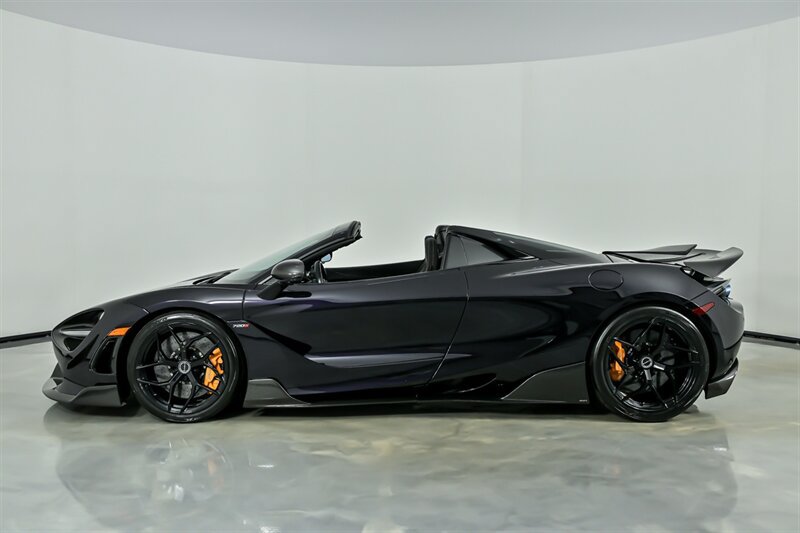 Used 2020 McLaren 720S Spider RWD image 9