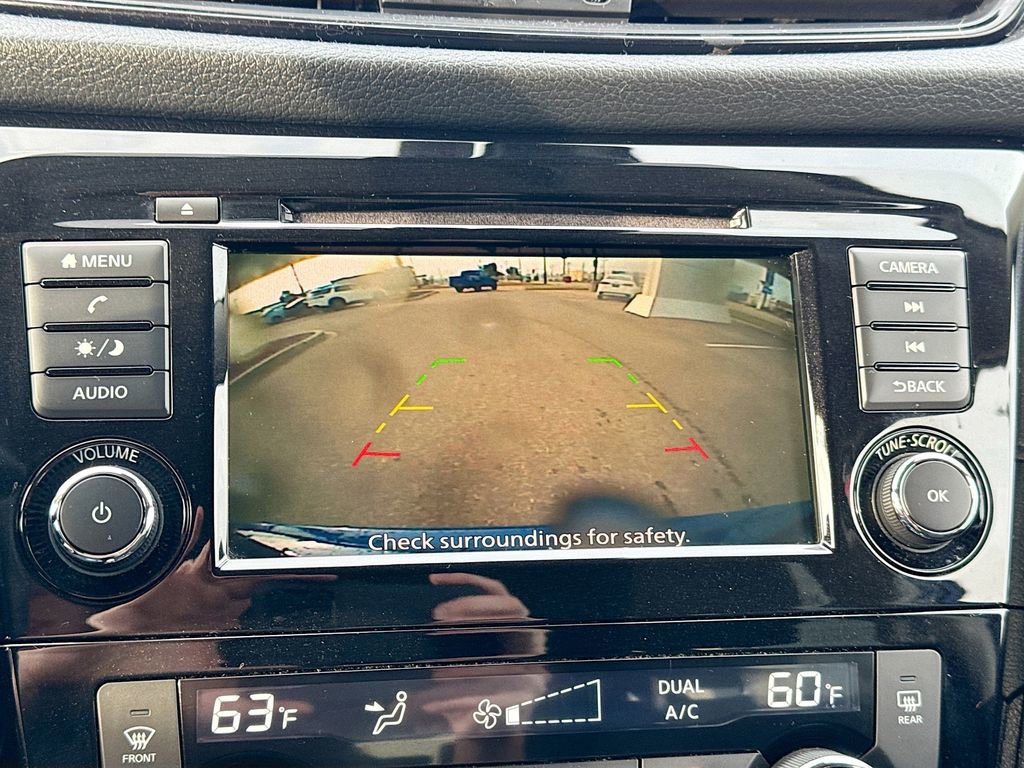 Used 2020 Nissan Rogue SV image 12