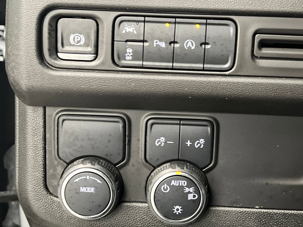 Used 2024 Chevrolet Suburban RST image 45