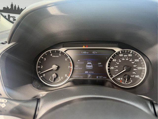 Used 2024 Nissan Altima 2.5 SR w/ SR Premium Package FWD image 16