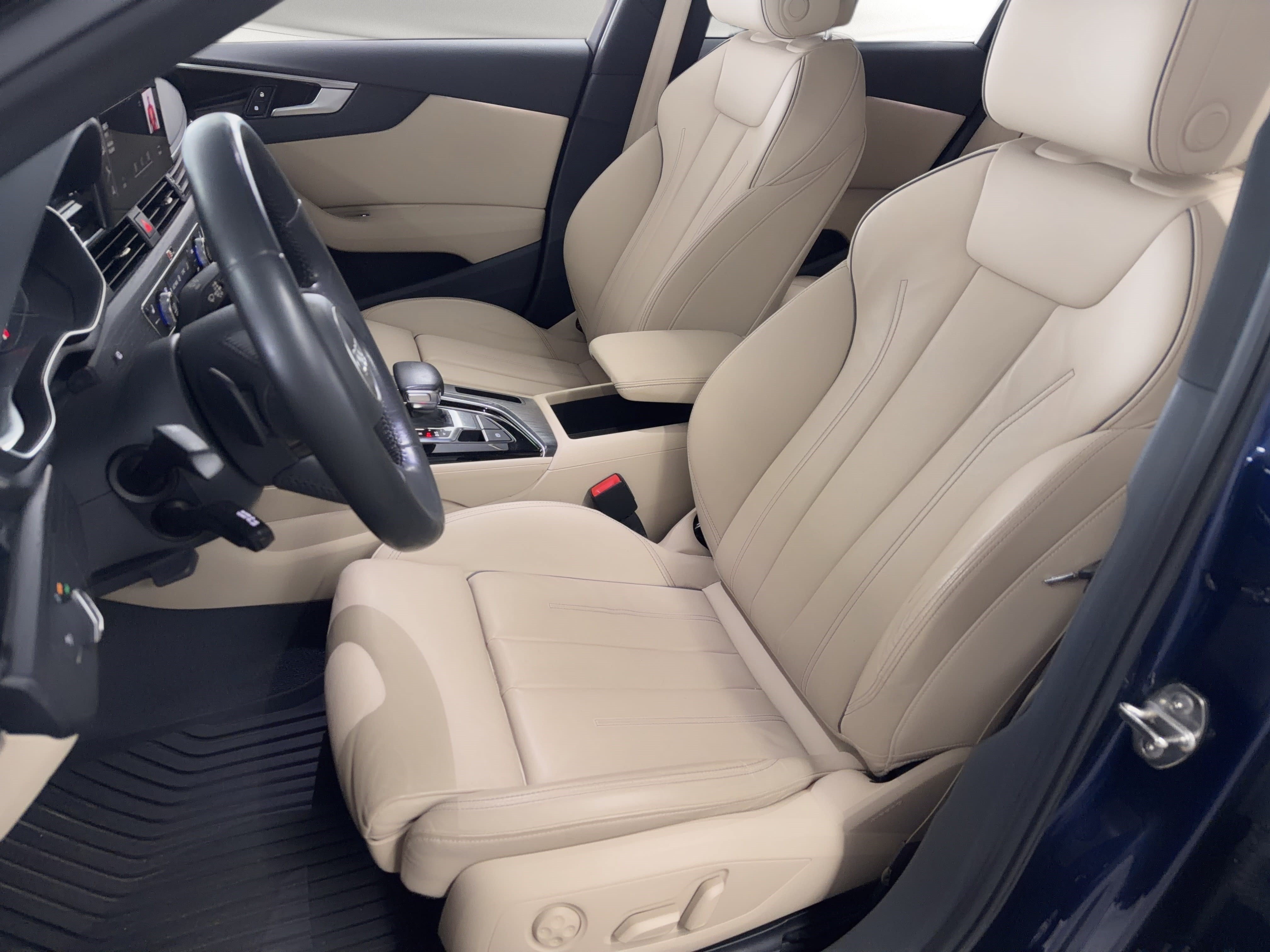 Used 2020 Audi A4 2.0T Premium w/ Convenience Package AWD/4WD image 5