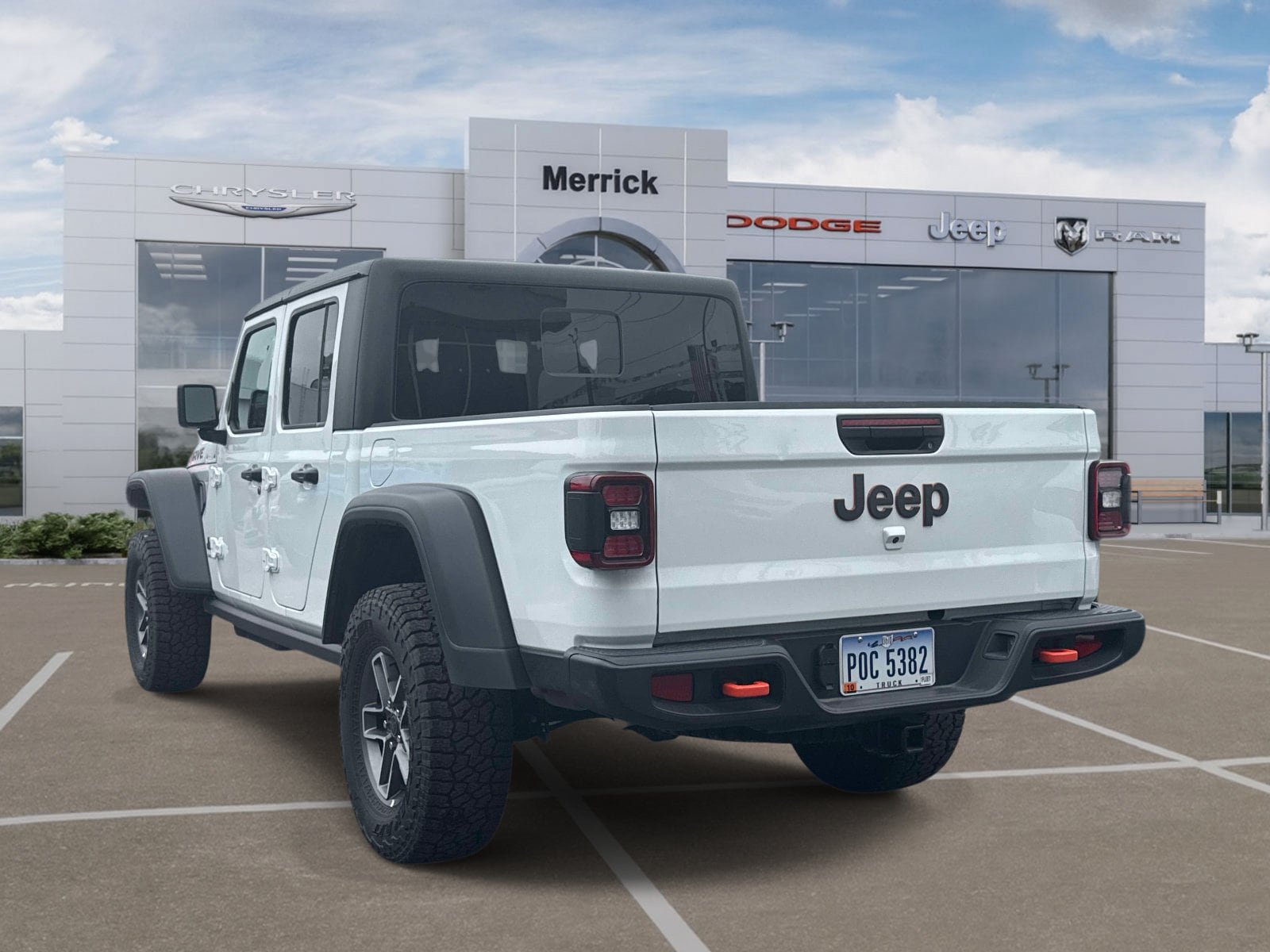 Used 2026 Jeep Gladiator Mojave AWD/4WD image 8