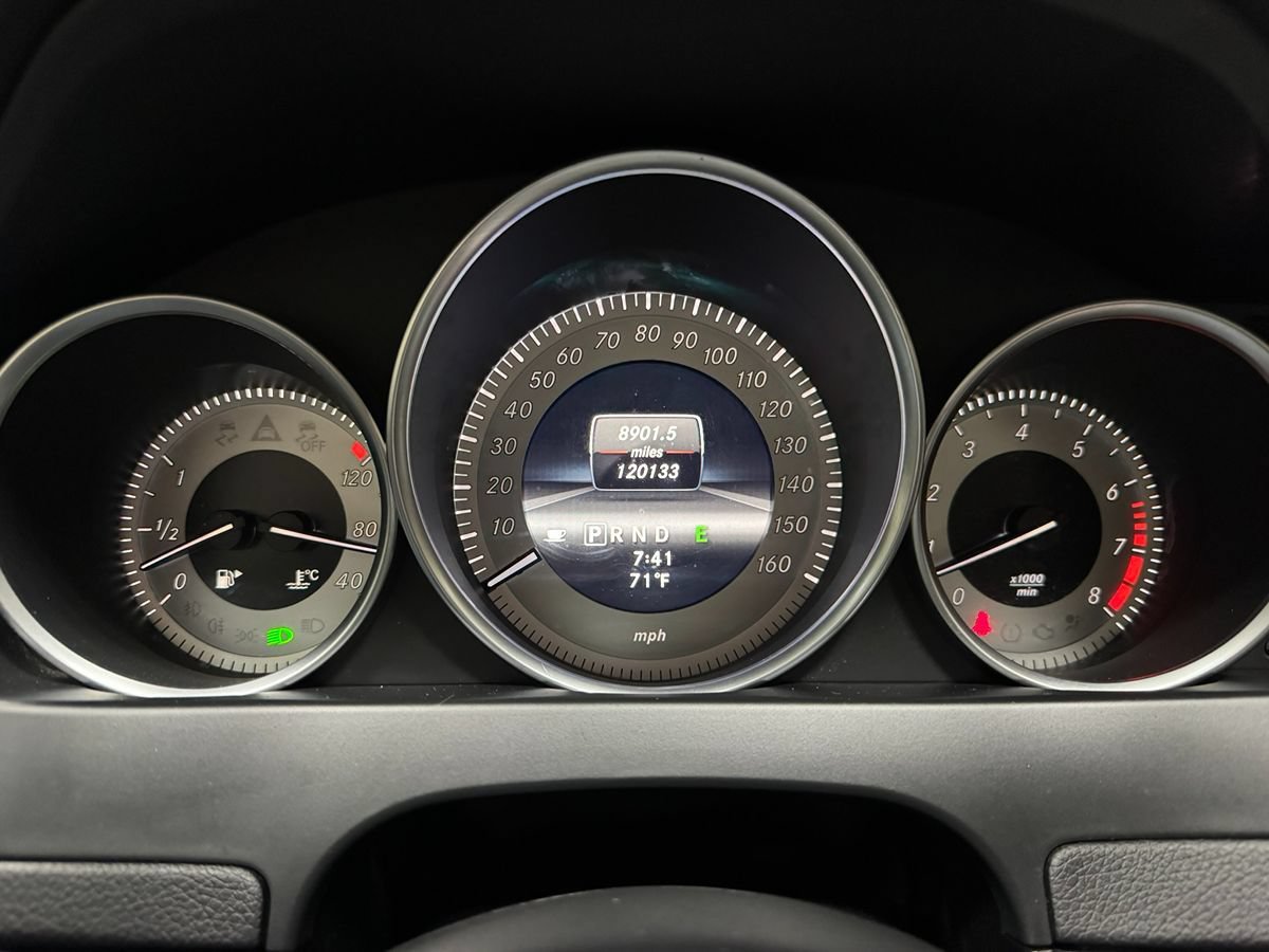 Used 2013 Mercedes-Benz C 300 4MATIC Sedan image 29