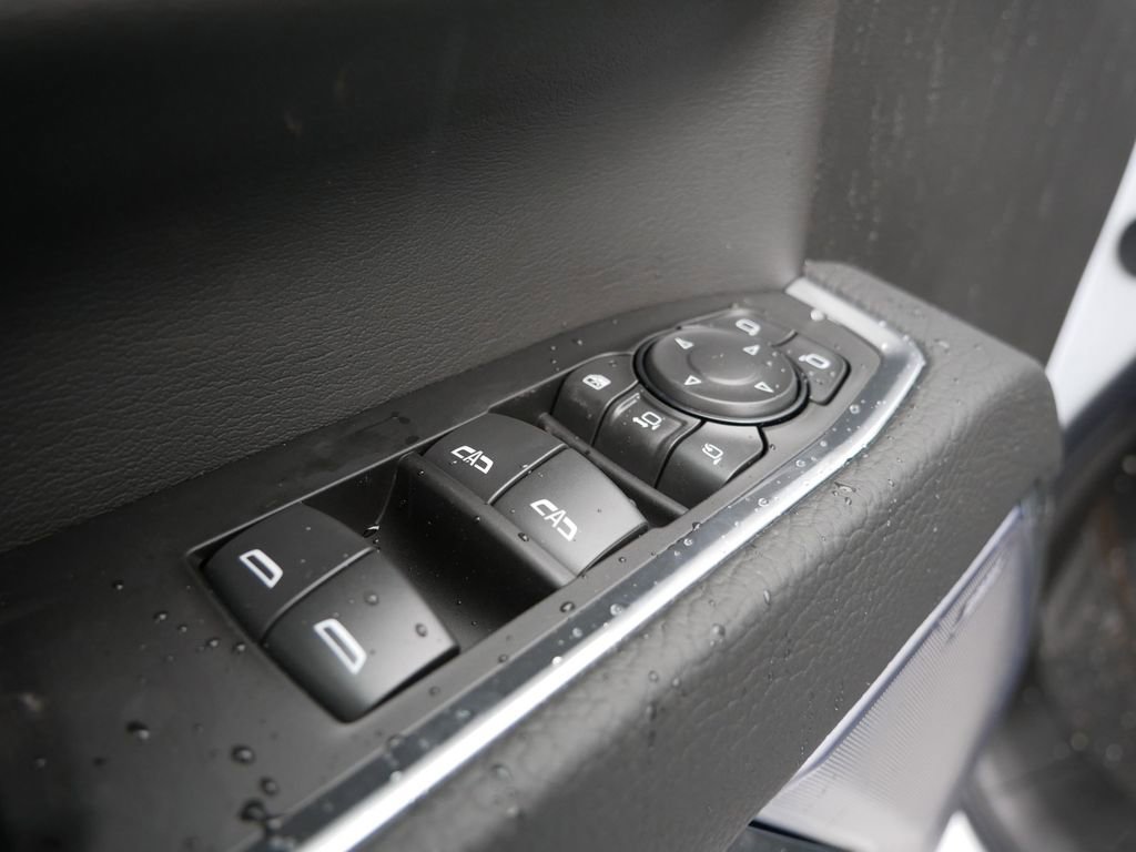 New 2026 GMC Sierra 3500 Denali w/ Denali Reserve Package AWD/4WD image 14