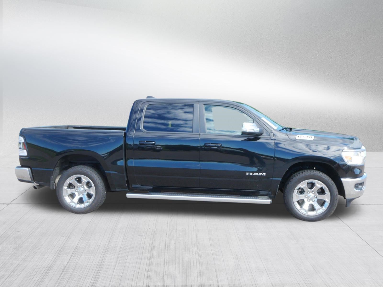 Certified 2022 RAM 1500 Big Horn w/ Trailer Tow Group AWD/4WD image 8