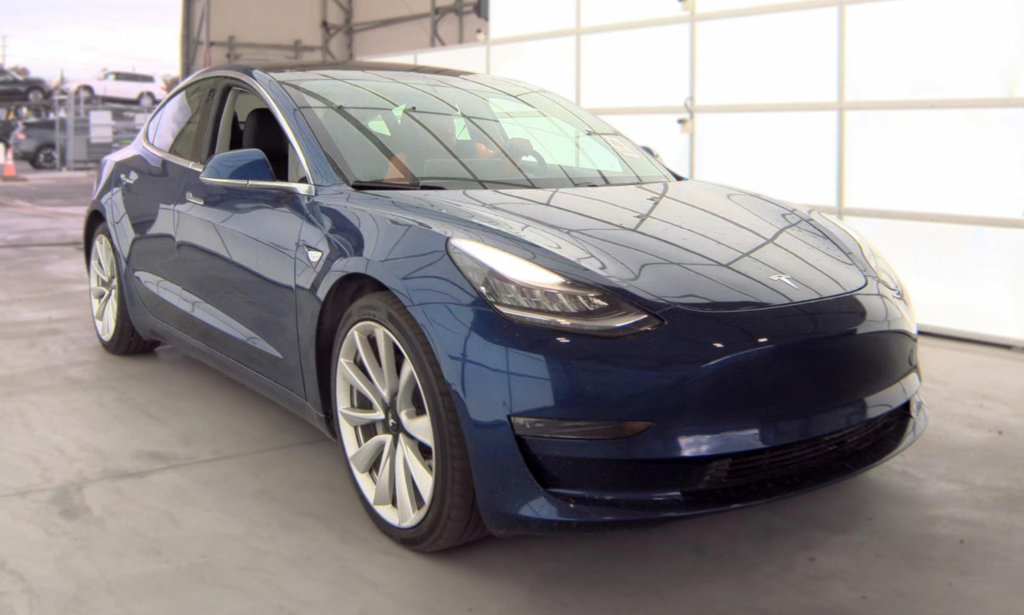 Used 2019 Tesla Model 3 Long Range AWD/4WD image 2