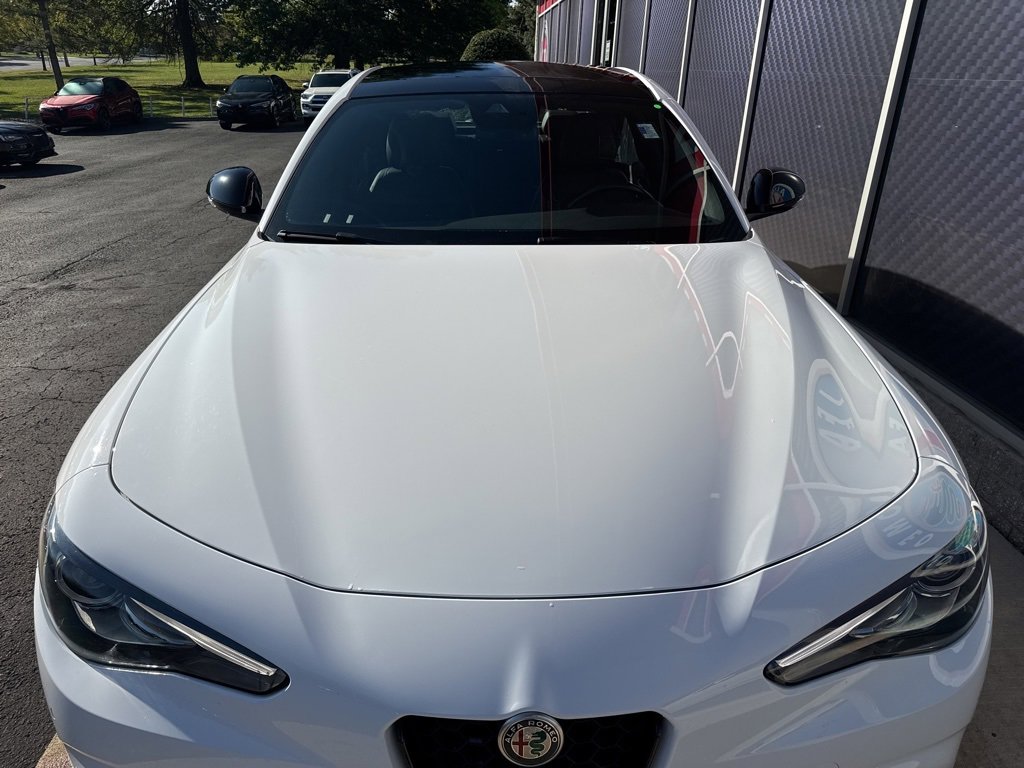 Used 2022 Alfa Romeo Giulia Veloce image 8