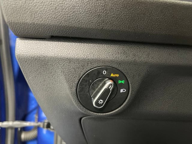 Used 2023 Volkswagen Jetta SE FWD image 20