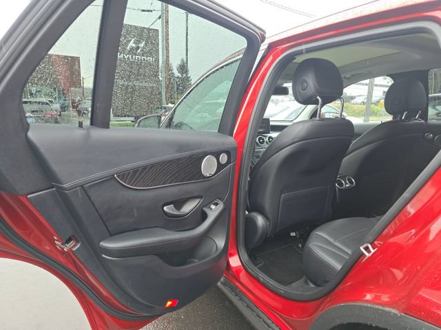 Used 2017 Mercedes-Benz GLC 300 4MATIC image 15