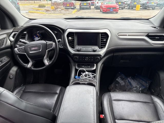 Used 2020 GMC Acadia SLT w/ Driver Alert Package II image 15