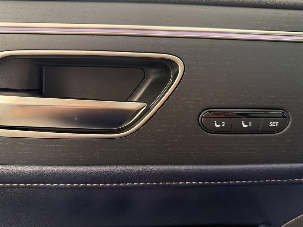 New 2026 INFINITI QX80 4WD image 17