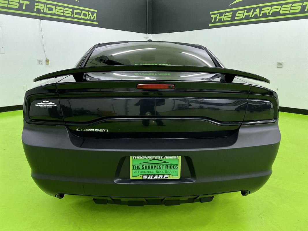 Used 2013 Dodge Charger SXT RWD image 8