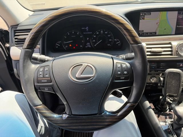 Used 2015 Lexus LS 460 AWD w/ Comfort Package image 10