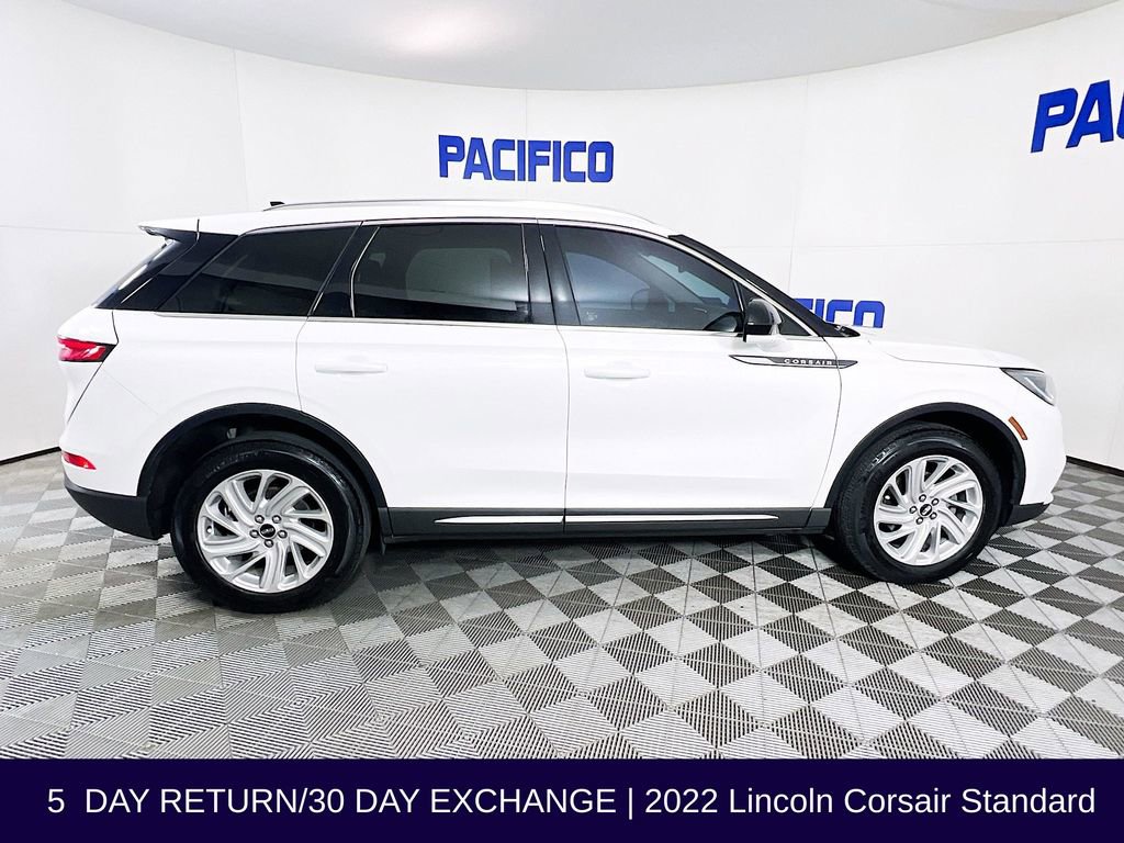 Used 2022 Lincoln Corsair Standard image 9
