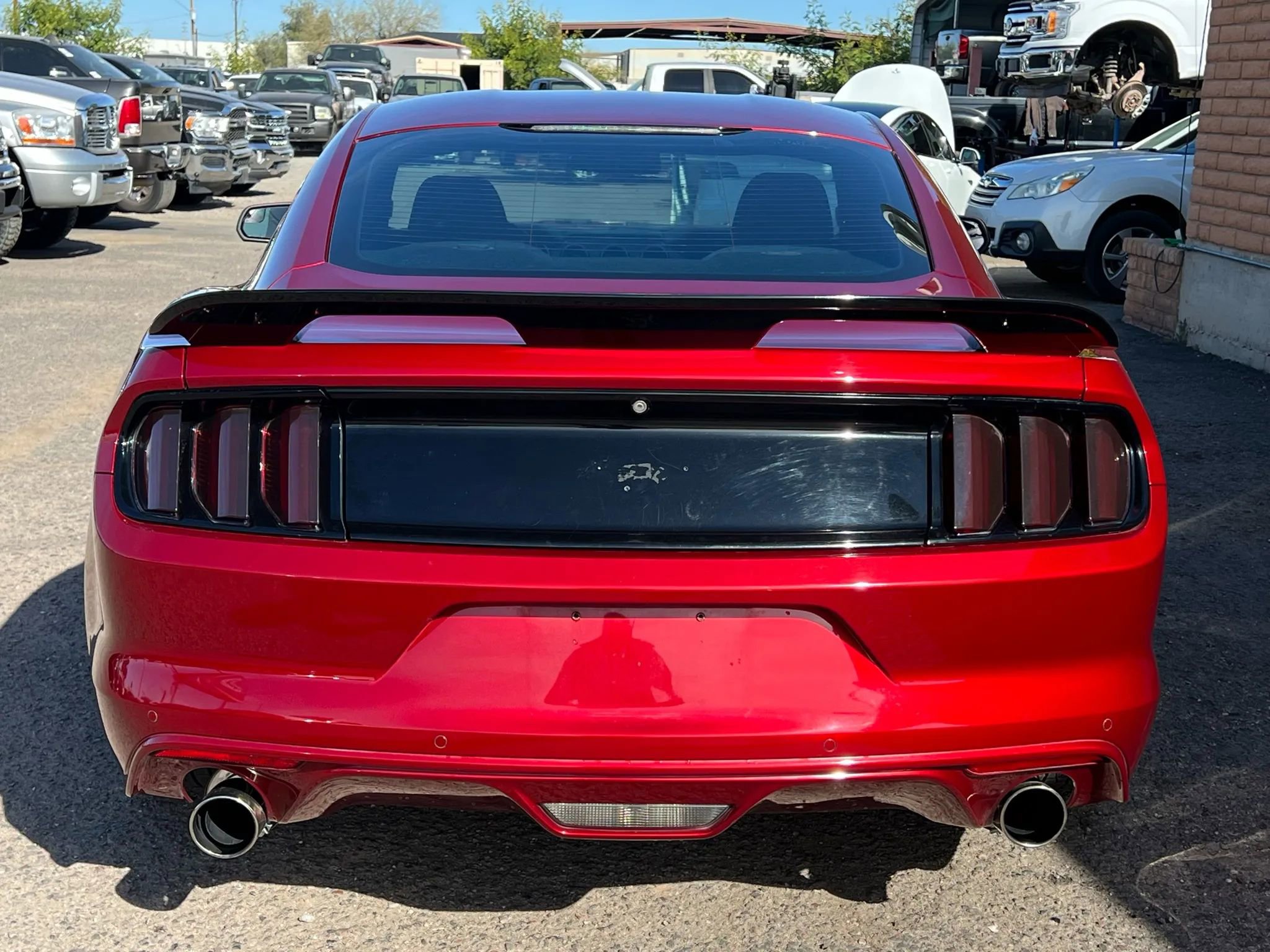 Used 2017 Ford Mustang Coupe image 8