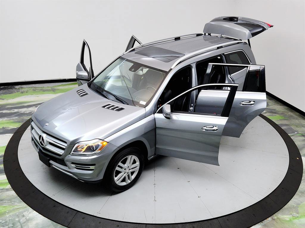 Used 2016 Mercedes-Benz GL 450 4MATIC image 38