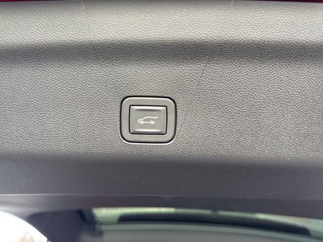 New 2026 Chevrolet Suburban High Country image 14