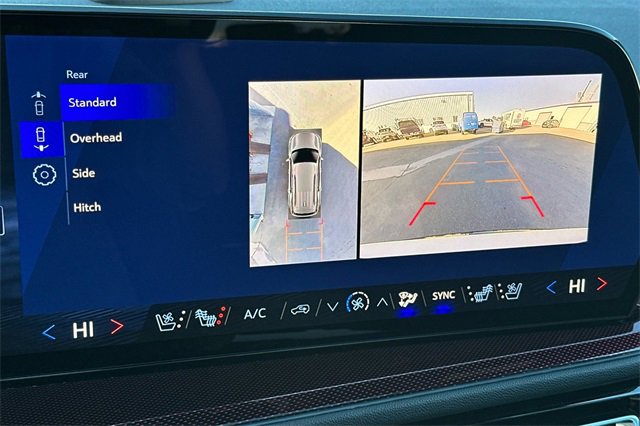 New 2026 Chevrolet Traverse RS image 28